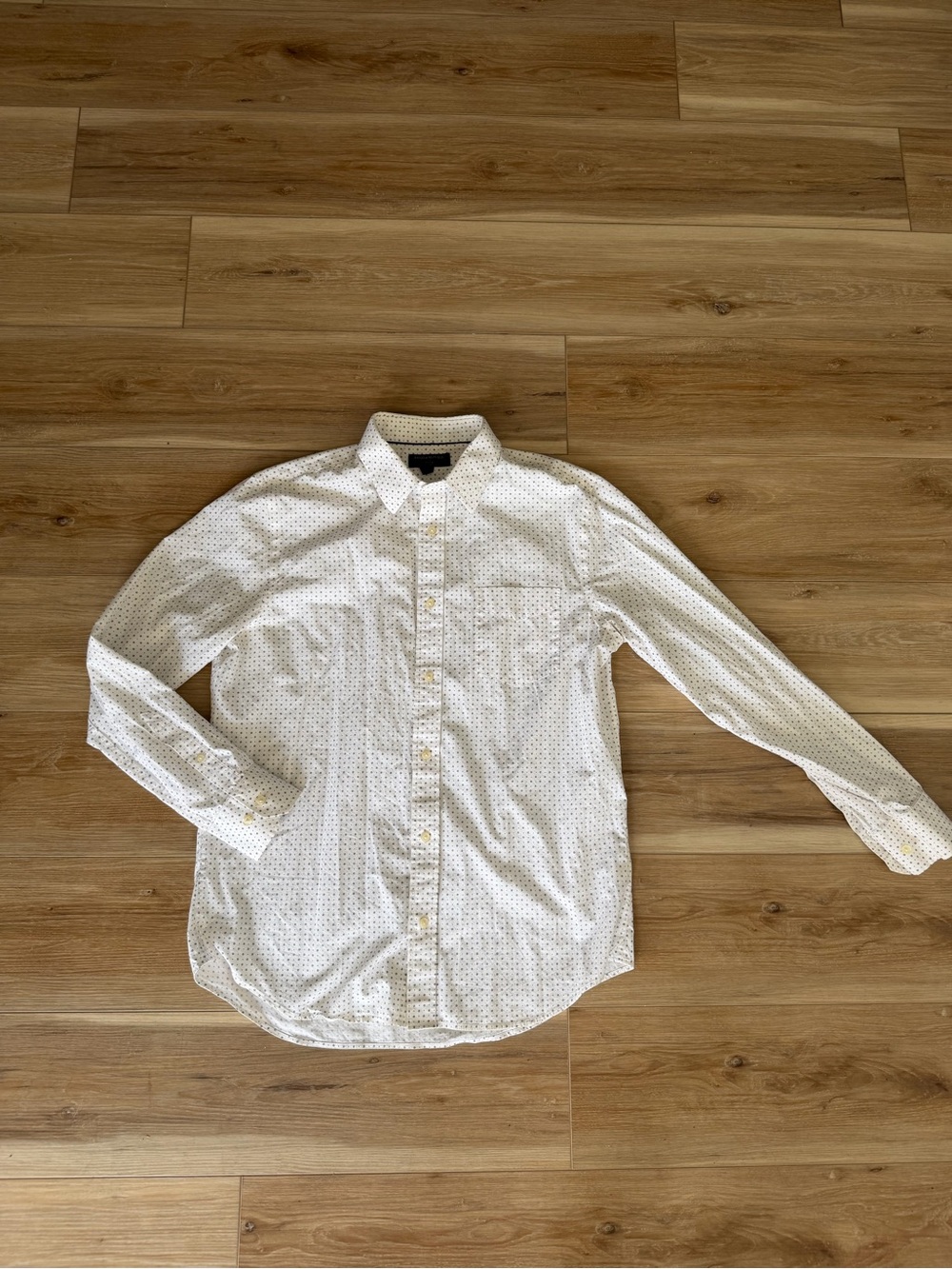 Men's White Button-Up Shirt with Subtle Dot Print